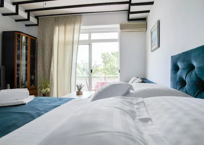 Apartment Beach Makarska 아파트 *