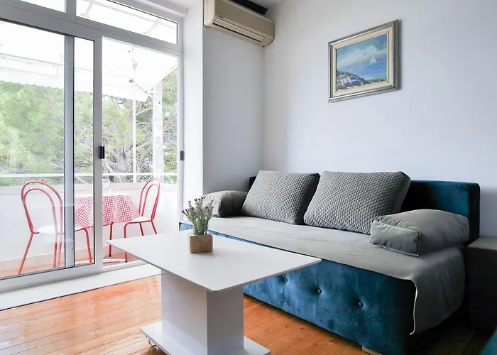 Apartment Beach Makarska 아파트 *