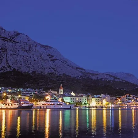 Apartment Beach Makarska * Makarska