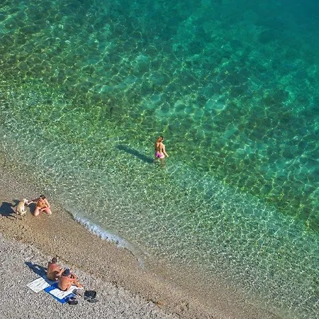 Apartment Beach Makarska * מאקרסקה