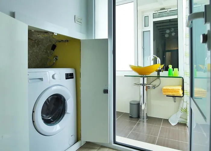 Apartment Beach Makarska * Μακάρσκα